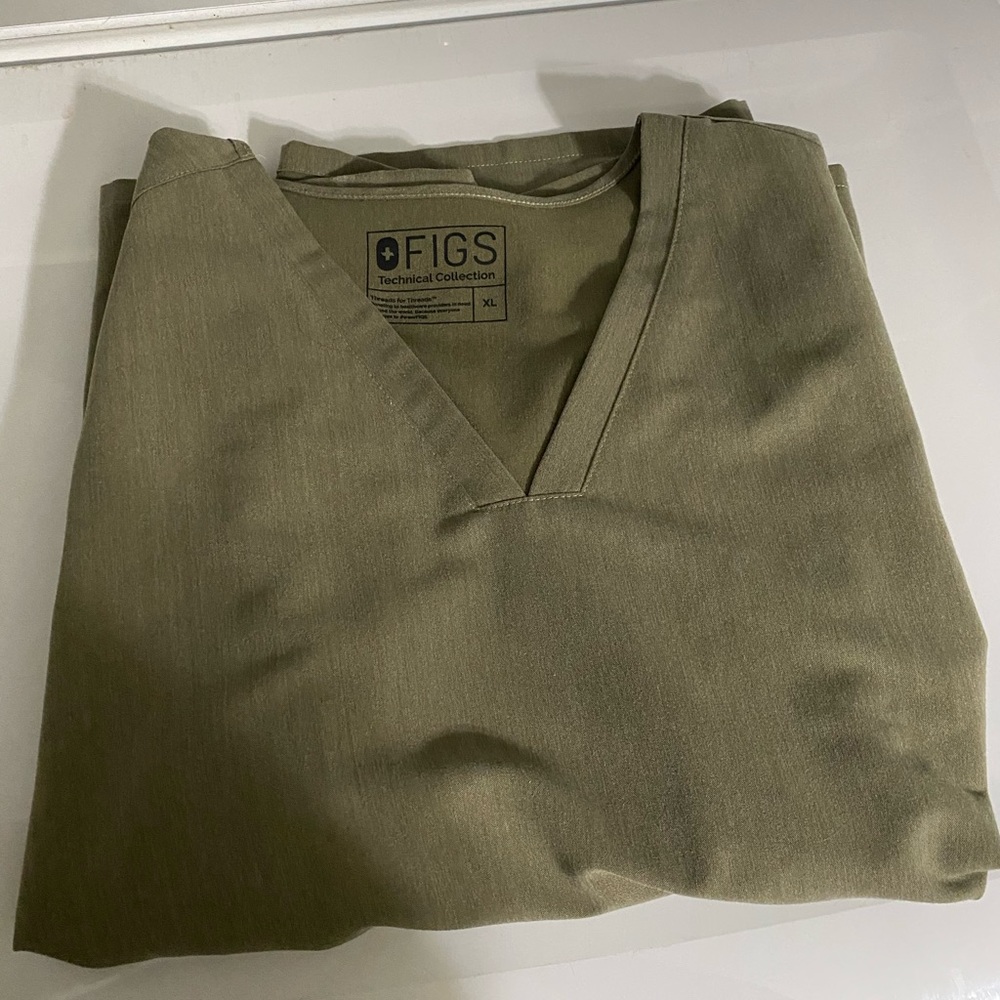 NWOT Heather Olive